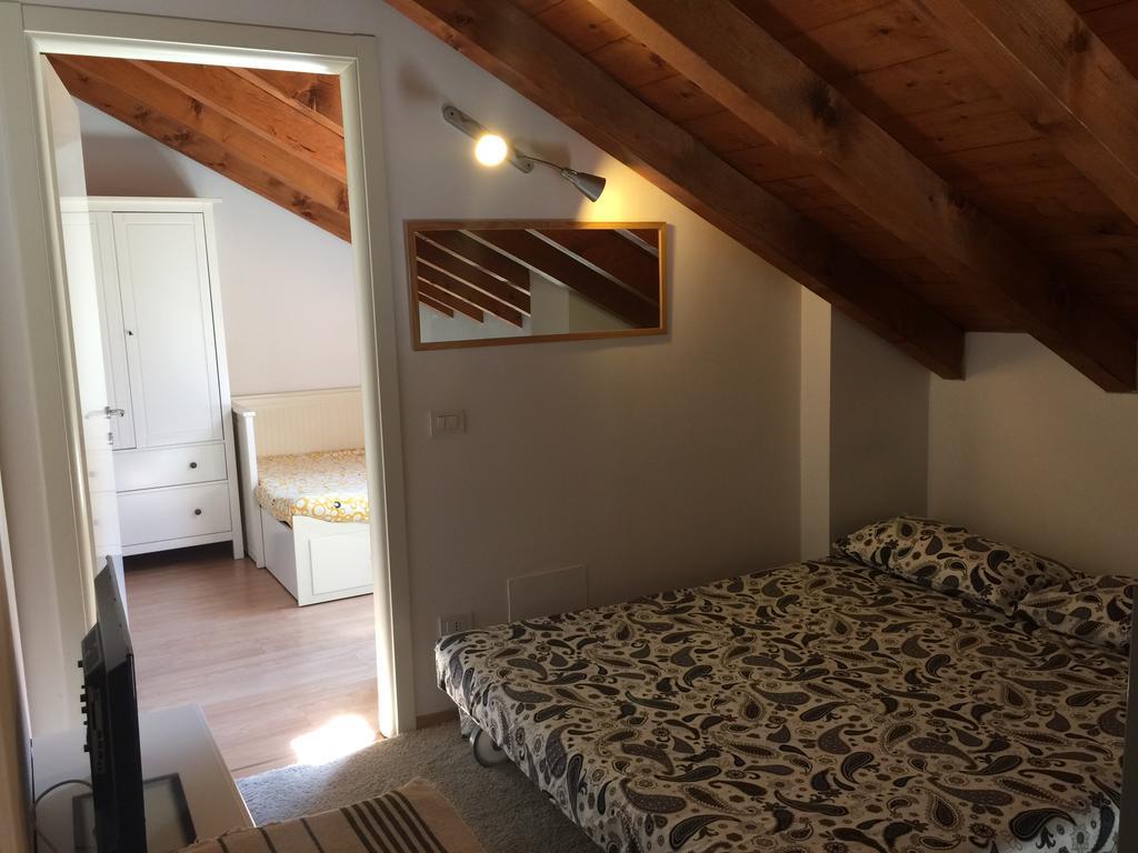 Navigli Downtown Cocco House Apartment Milan Room photo