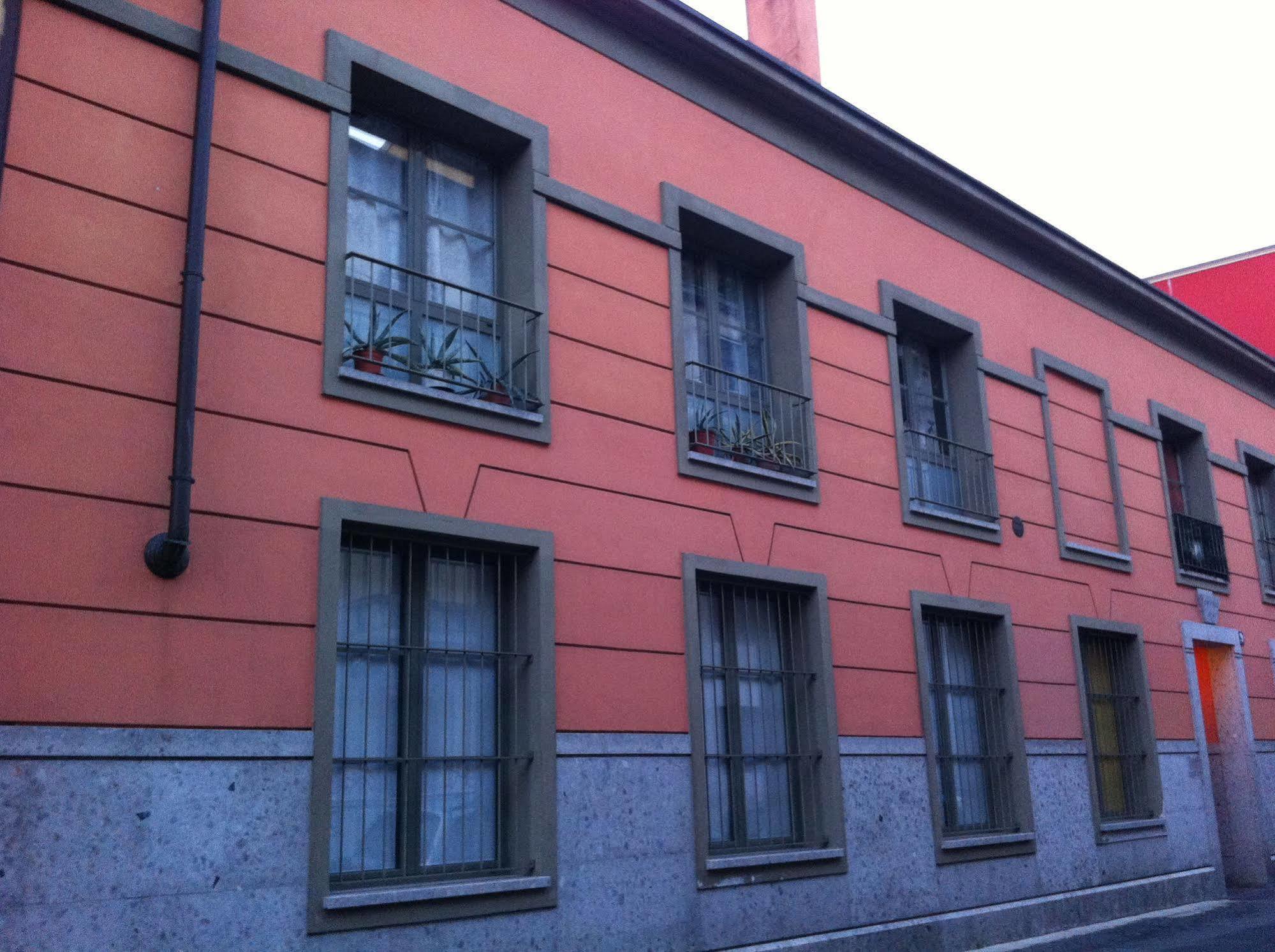 Navigli Downtown Cocco House Apartment Milan Exterior photo